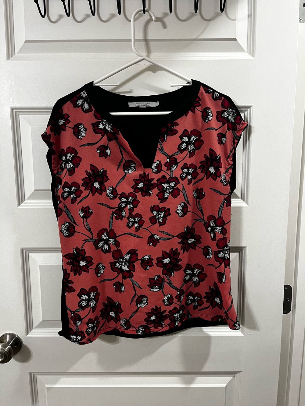 Andrew Marc Rose-Pink Floral Split-Neck Blouse